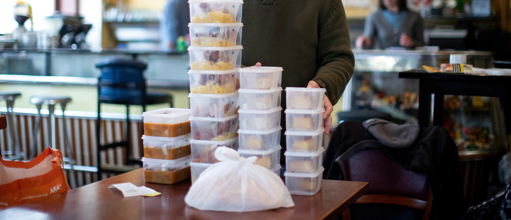 المنتجات البلاستيكية ؛ البلاستيك