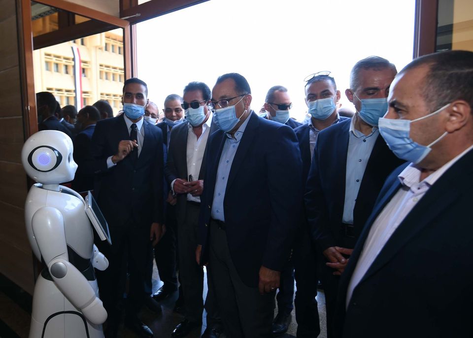 رئيس الوزراء يتفقد عدداً من المشروعات الخدمية والتنموية بمحافظة كفر الشيخ