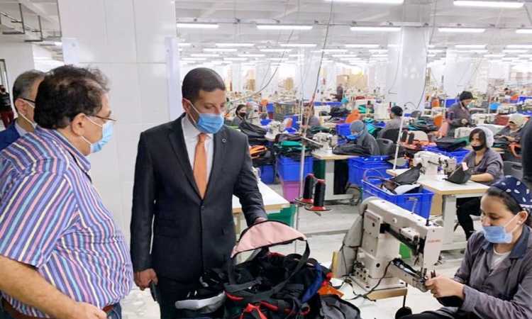 900 مليون جنيه استثمارات مشروع “مينترا” لتصنيع الأحذية والحقائب الرياضية