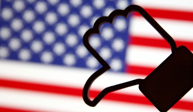 الشركات الأمريكية : الولايات المتحدة الأمريكية ؛ الاقتصاد الأمريكى