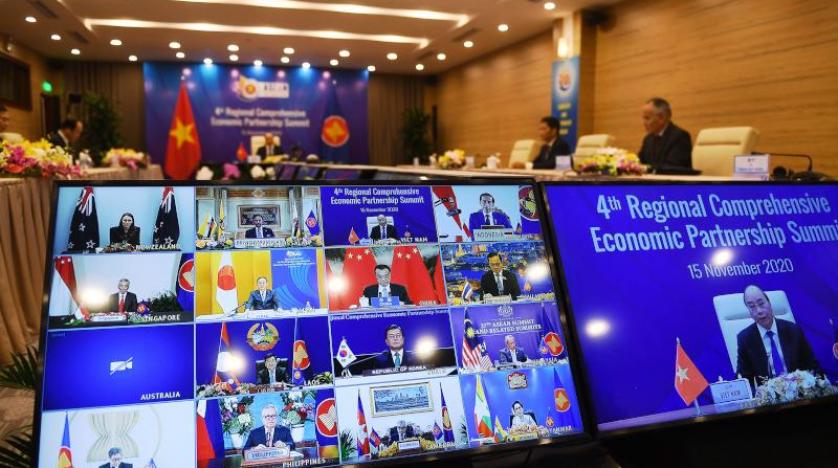 توقيع اتفاقية الشراكة الاقتصادية الإقليمية الشاملة للتجارة الحرة بين 15 دولة مشاركة