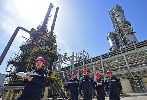 تكرير البترول فى بكين ؛ الصين