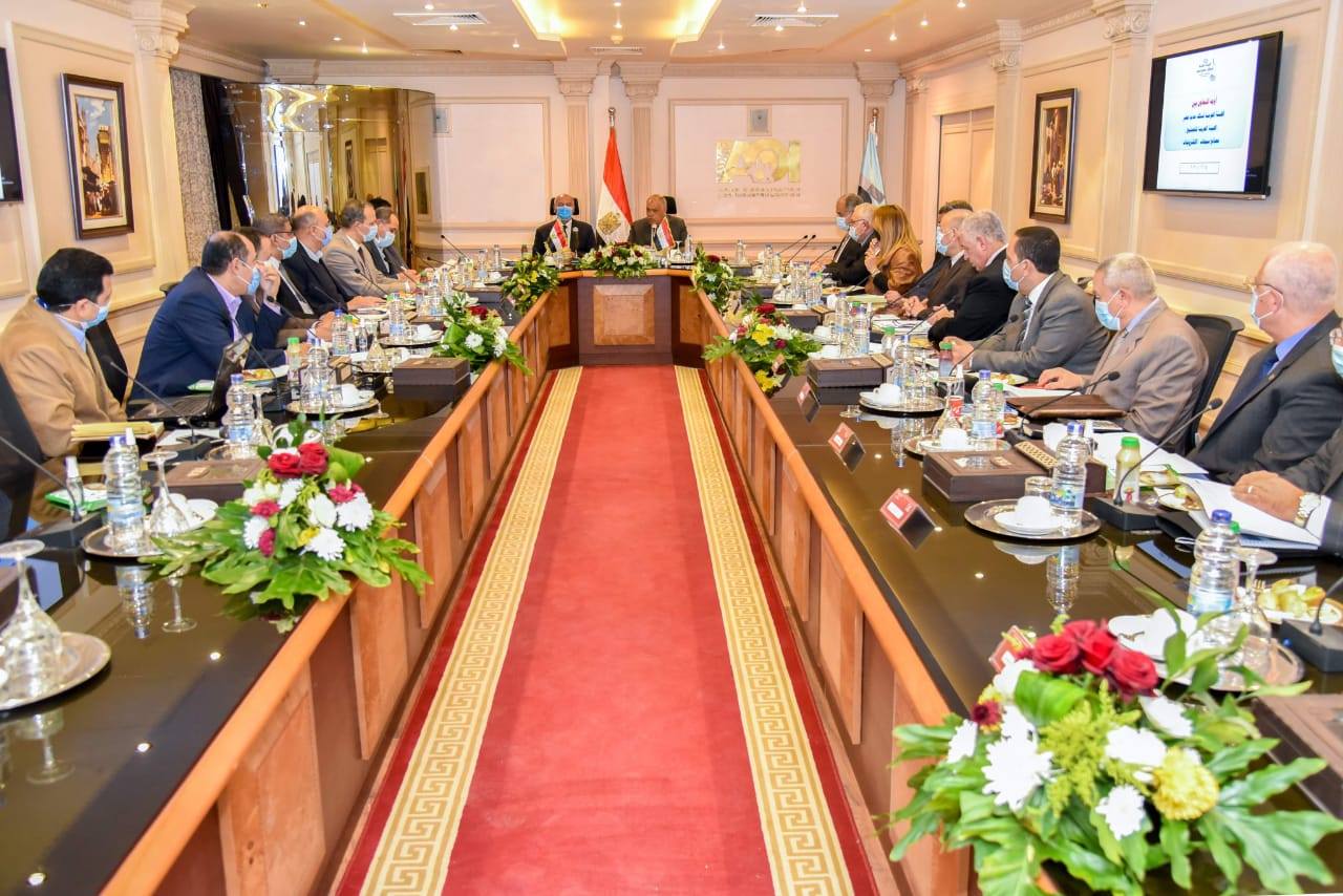 “النقل” تجهز التقييم الفنى والمالى لصفقة قطارات النوم الجديدة