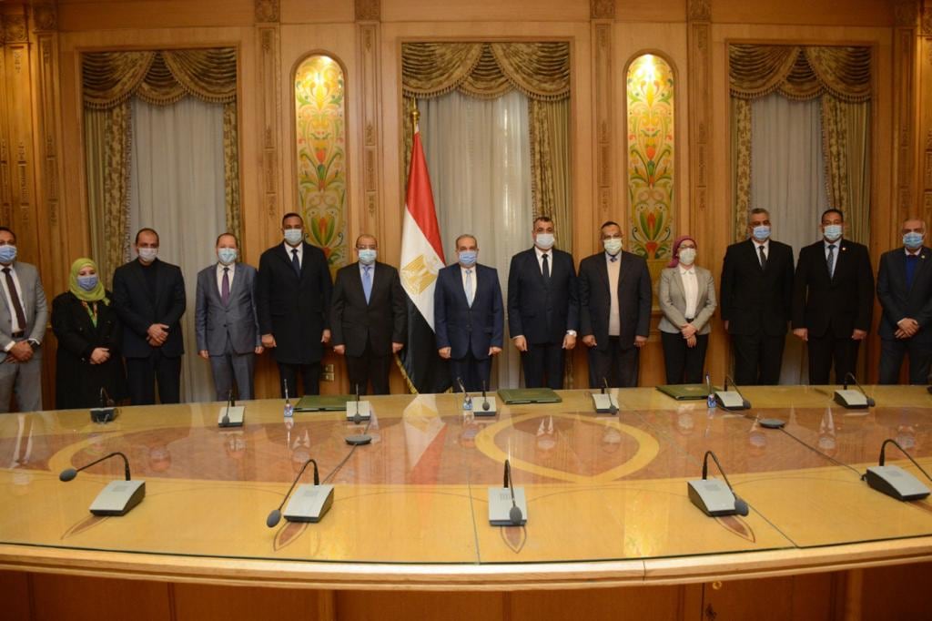 "التنمية المحلية" و"الإنتاج الحربى" ينفذان مشروع تدوير المخلفات فى "الدقهلية"