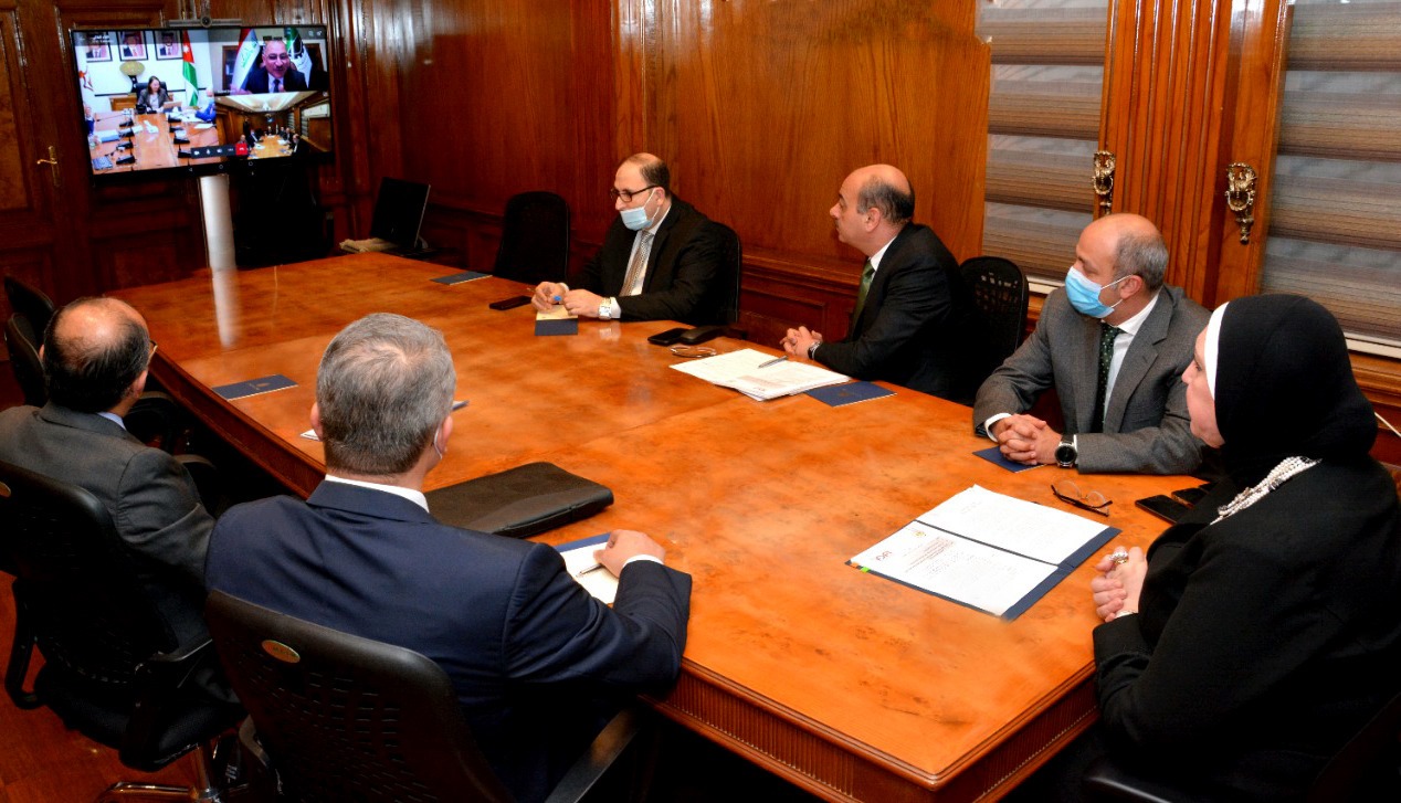 تنسيق بين مصر والأردن والعراق لبدء خطوات فعلية لتحقيق تكامل صناعى وتجارى مشترك