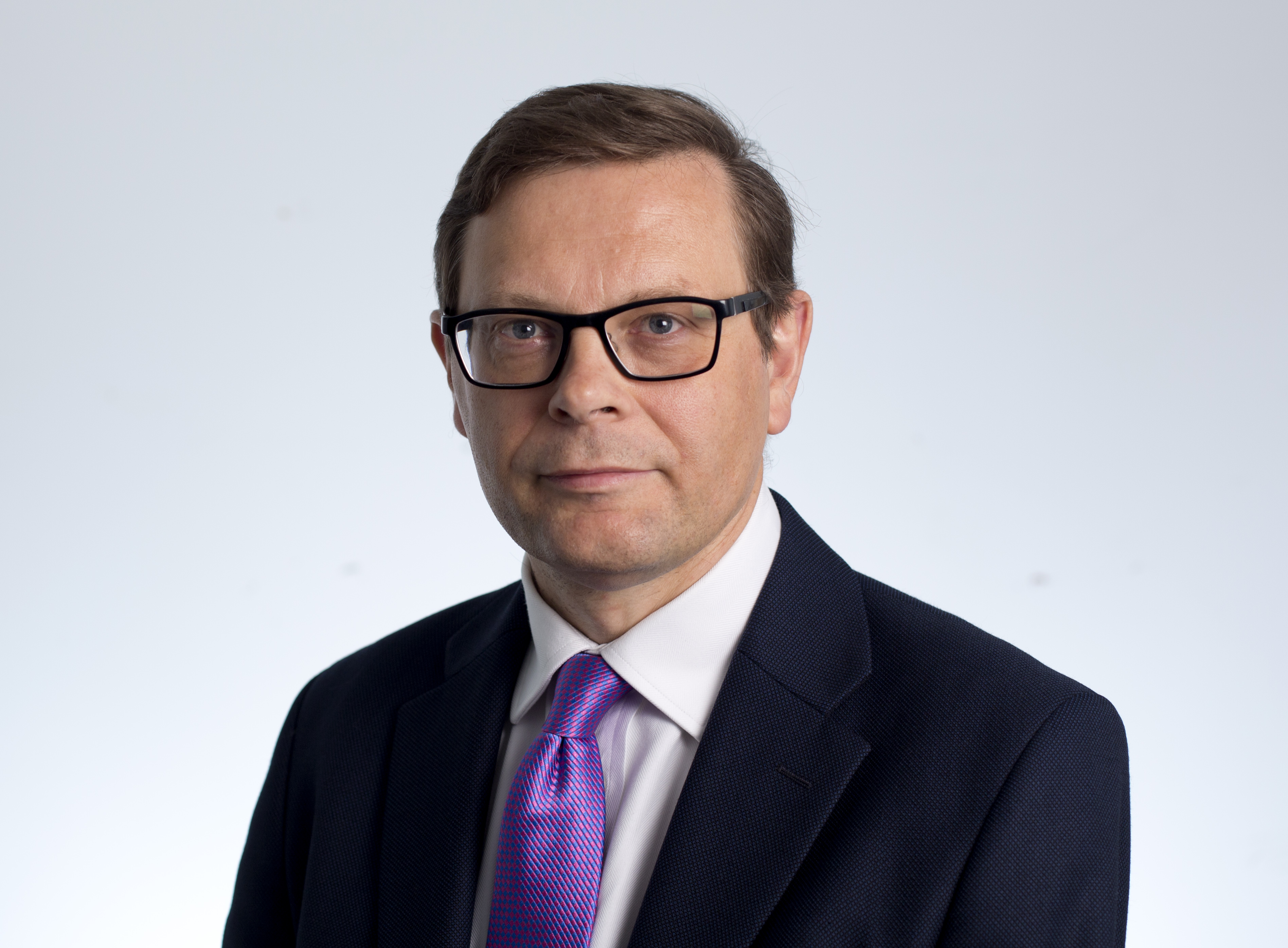 جون ثورنهيل محرر قطاع التكنولوجيا في صحيفة "فاينانشيال تايمز" البريطانية