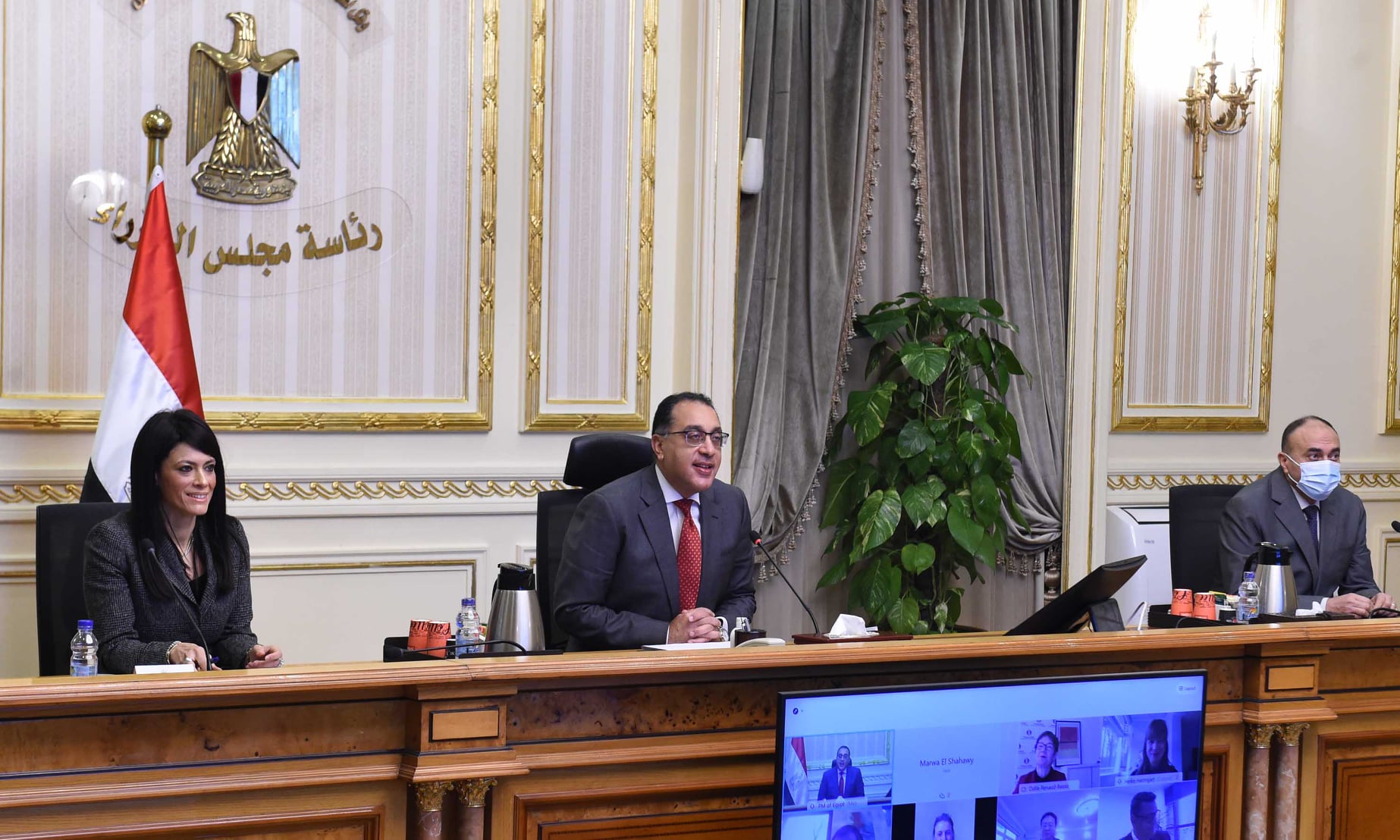 الشركات المصرية تتعاون مع “الأوروبى لإعادة الإعمار” لاستكشاف الفرص الاستثمارية فى أفريقيا