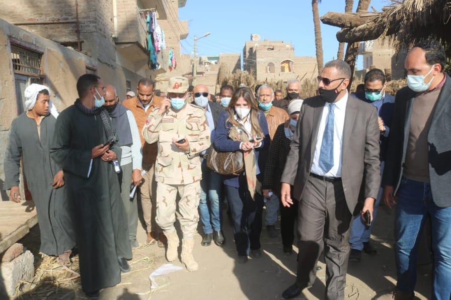 وفد حكومى يزور قرى “قنا” لمتابعة مشروعات “حياة كريمة”