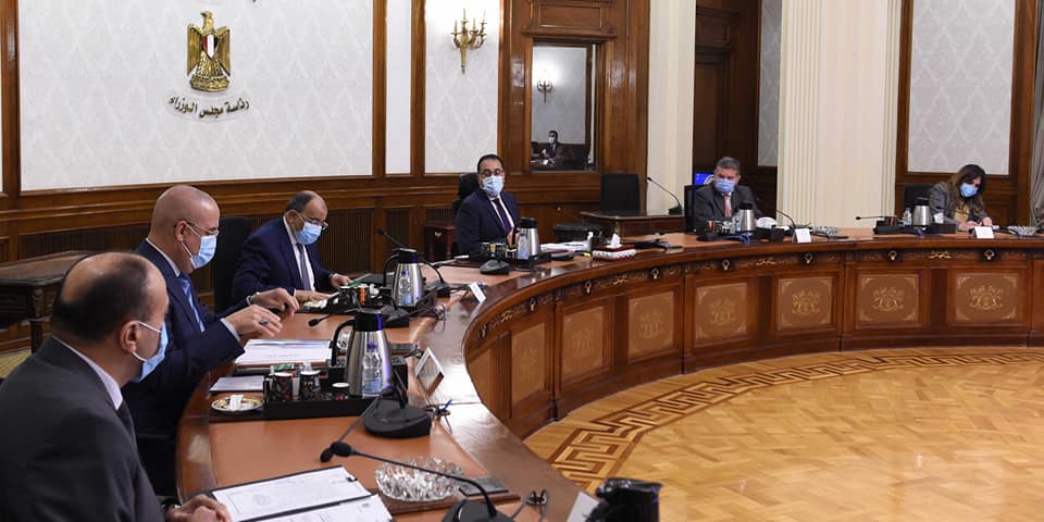 رئيس الوزراء: إنشاء 500 ألف وحدة سكنية لإيقاف النمو العشوائى بعواصم المحافظات