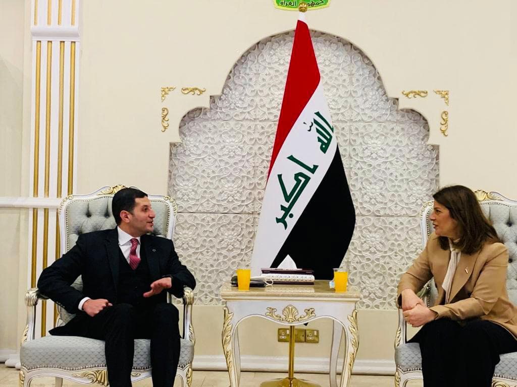 "الاستثمار" تبحث مشروعات التعاون المشترك مع "العراق"