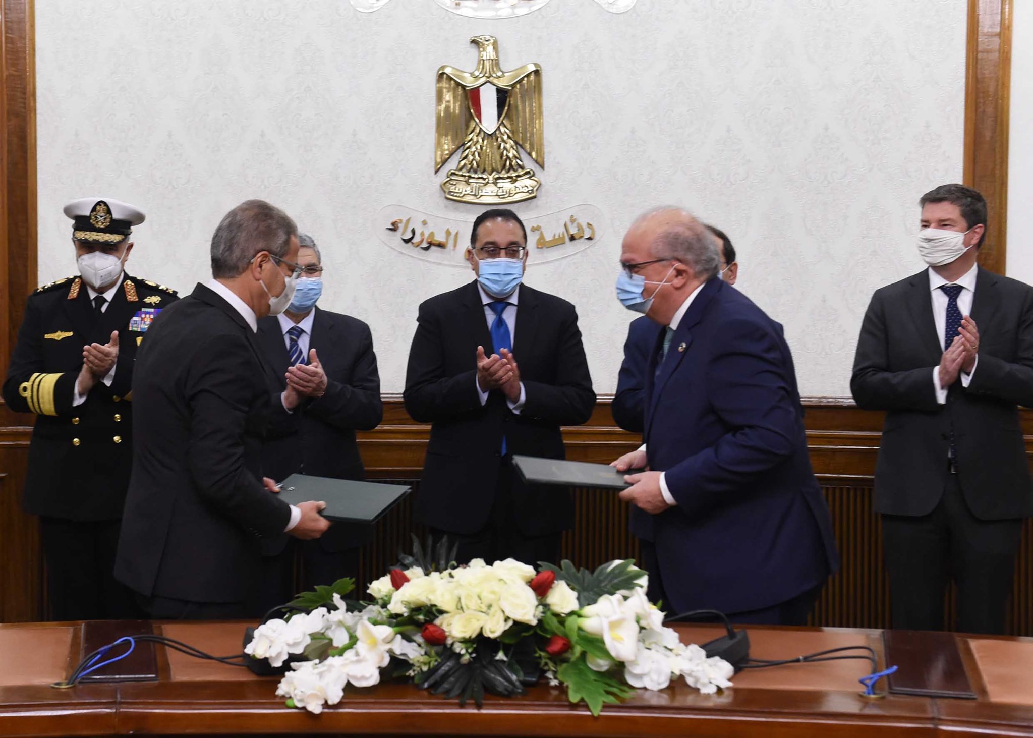 الحكومة توقع اتفاقية مع "ديمى" البلجيكية لدراسة إنتاج "الهيدروجين الأخضر"