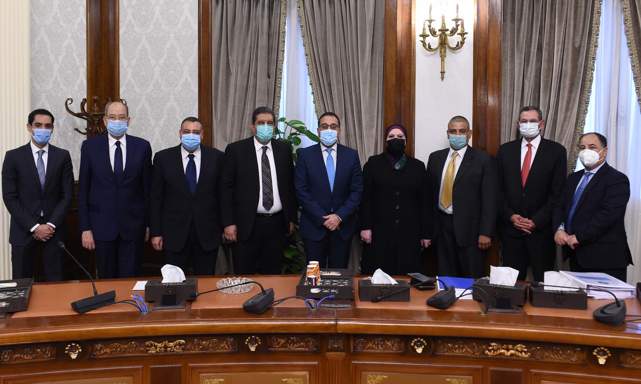 الحكومة توقع البروتوكول المنظم لمبادرة إحلال السيارات المتقادمة للعمل بالغاز الطبيعى