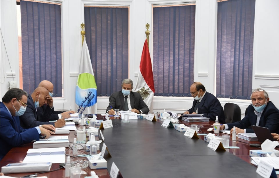 “الإسكان” توقع عقود مشروعات مياه الشرب والصرف بمراكز مبادرة “حياة كريمة”