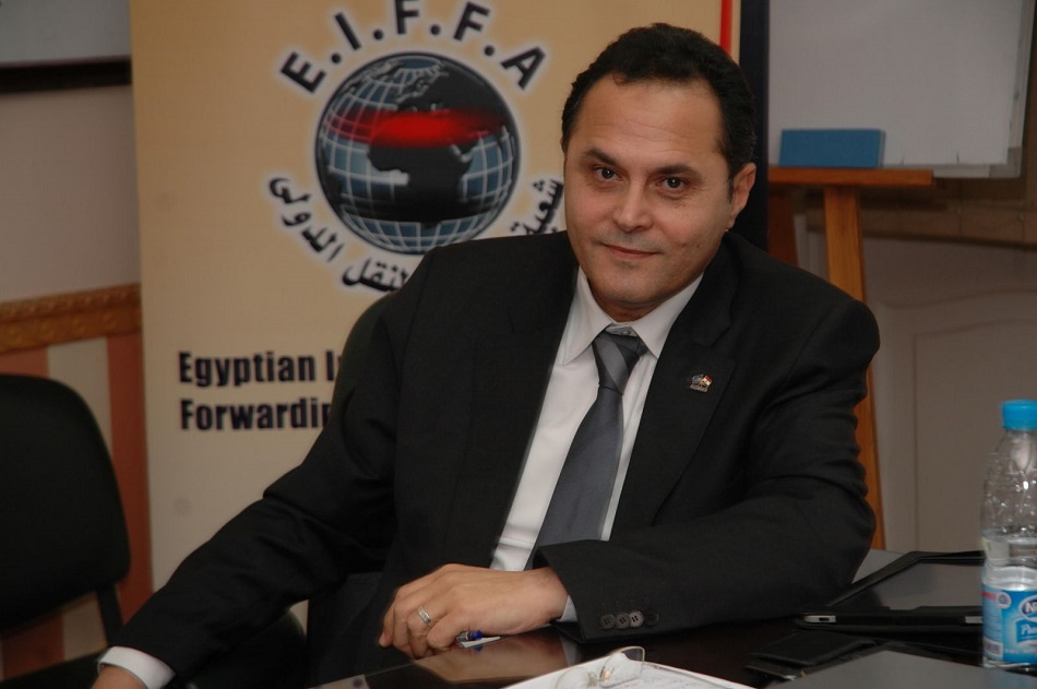 مدحت القاضى رئيس مجلس إدارة شعبة خدمات النقل الدولي