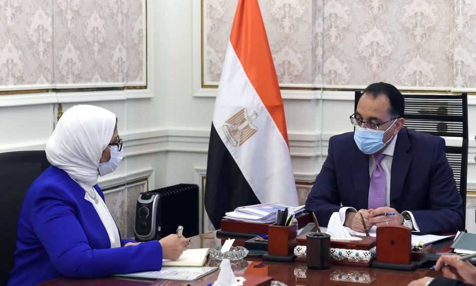رئيس الوزراء يتابع مع وزيرة الصحة موقف تنفيذ المنشآت الصحية بمبادرة "حياة كريمة"