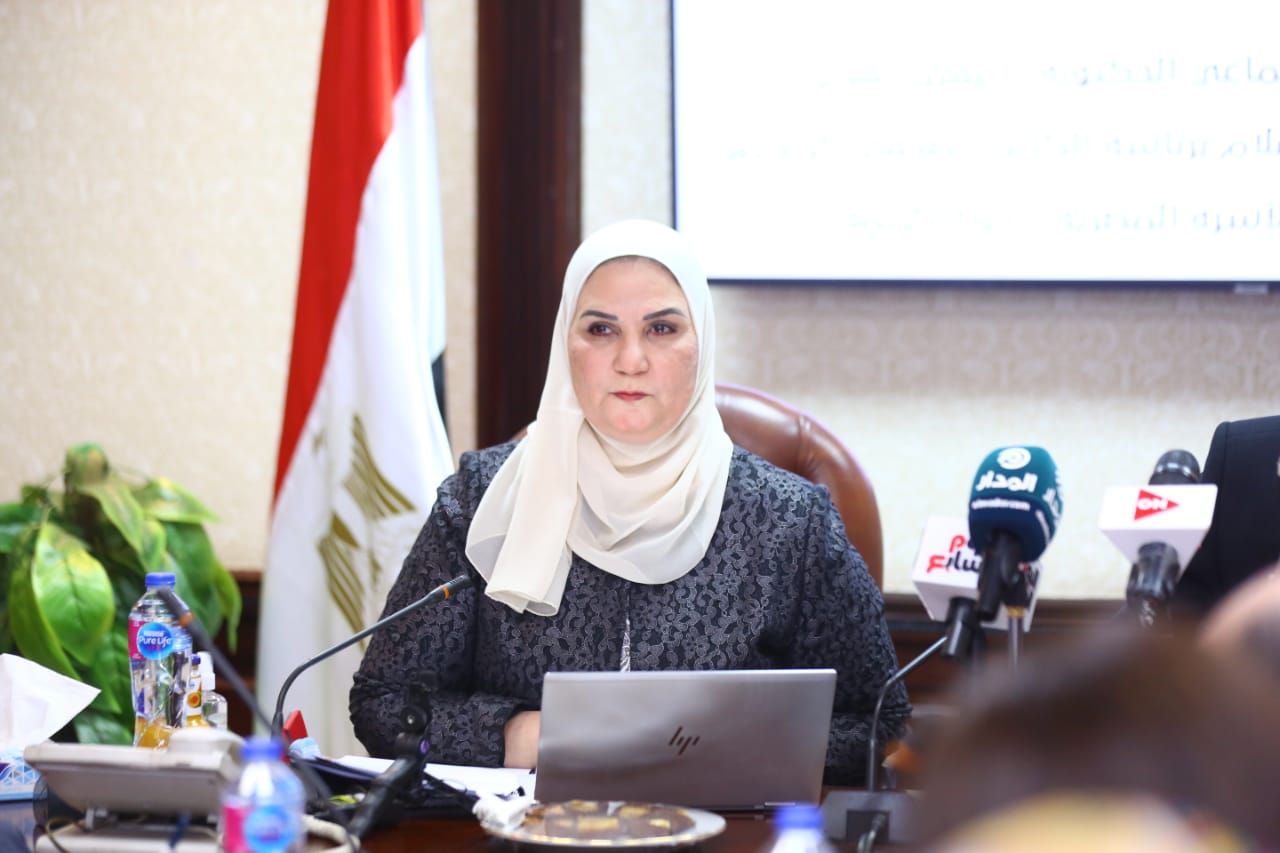 وزيرة التضامن: 1.7 مليار جنيه رأسمال تمويل المشروعات صغيرة.. وجارى زيادته لـ4 مليار جنيه العام القادم