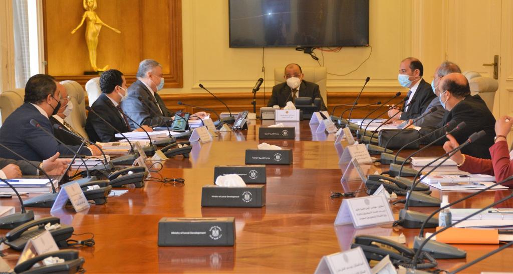 "التنمية المحلية": تيسير إجراءات التراخيص لتوفيق أوضاع المحال غير المرخصة