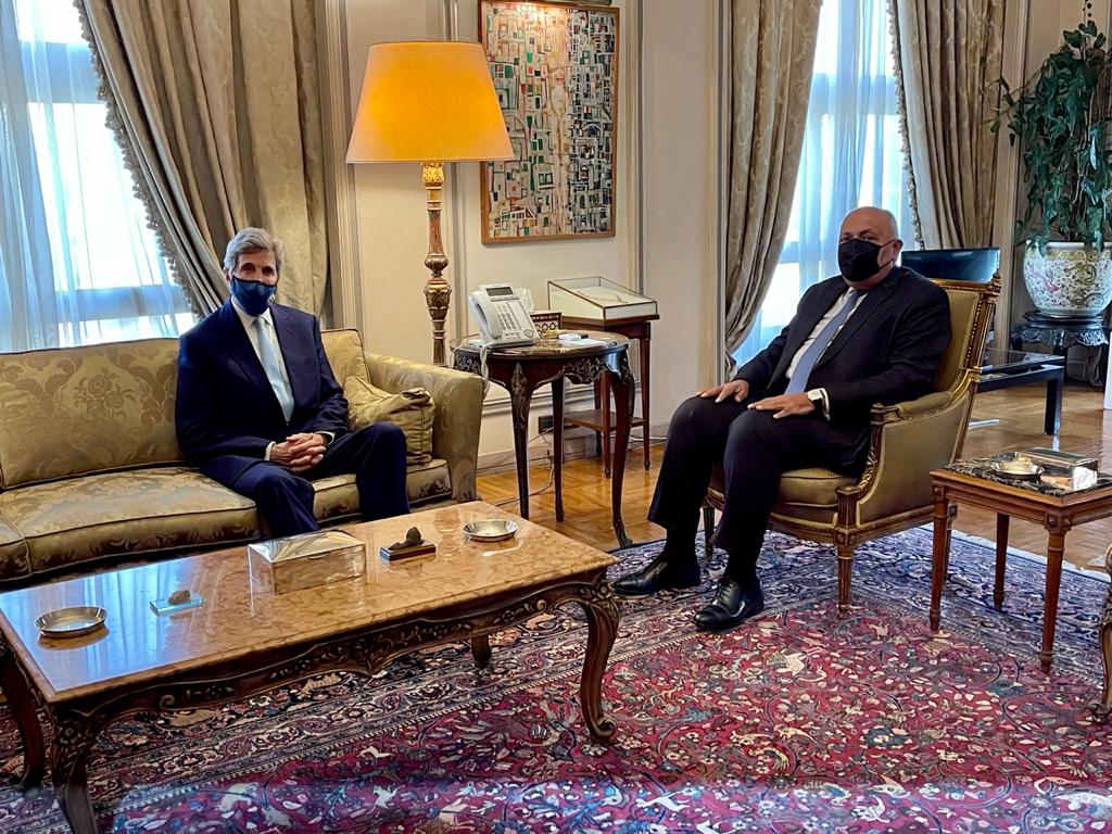 جون كيرى: مصر فى مكانة تمكنها من قيادة عملية التحول نحو الطاقة المتجددة