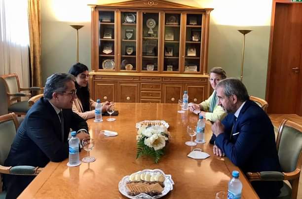 وزير السياحة يناقش التعاون فى تطوير المتحف المصرى مع مؤسسة التراث الثقافى البروسى