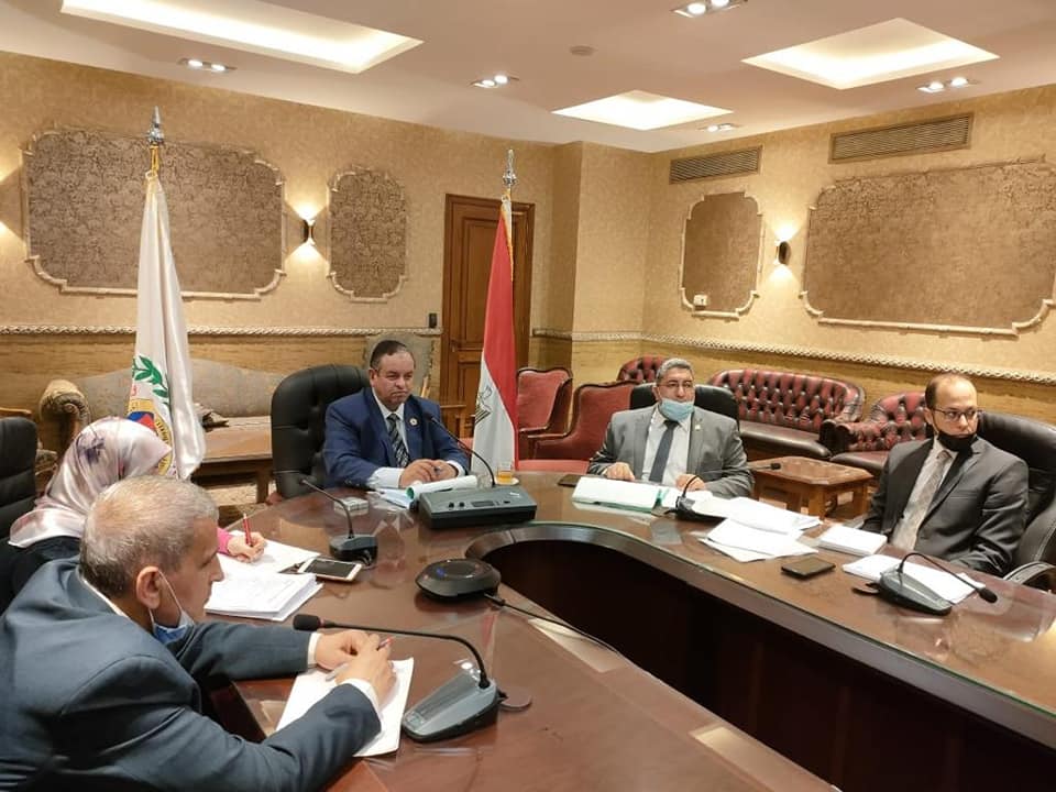 رئيس الجمارك: السماح لمجتمع الأعمال بالإدراج الإلكترونى لكل المعاملات