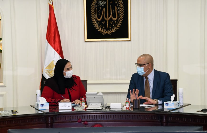 "الإسكان" و"التضامن" يبحثان تشغيل الحضانات والمنشآت الاجتماعية بالمدن الجديدة