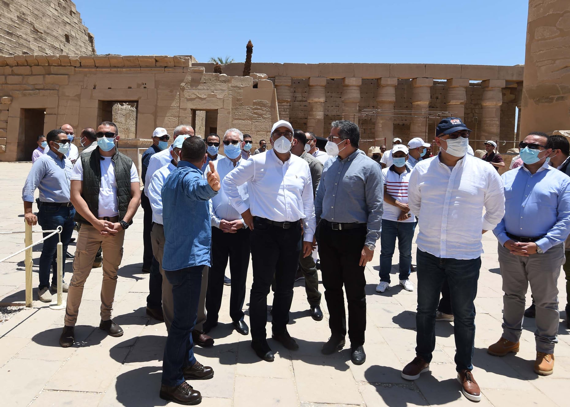 رئيس الوزراء: تحويل الأقصر إلى أكبر متحف مفتوح فى العالم.. ورصد أية ميزانية لسرعة الانتهاء من الأعمال