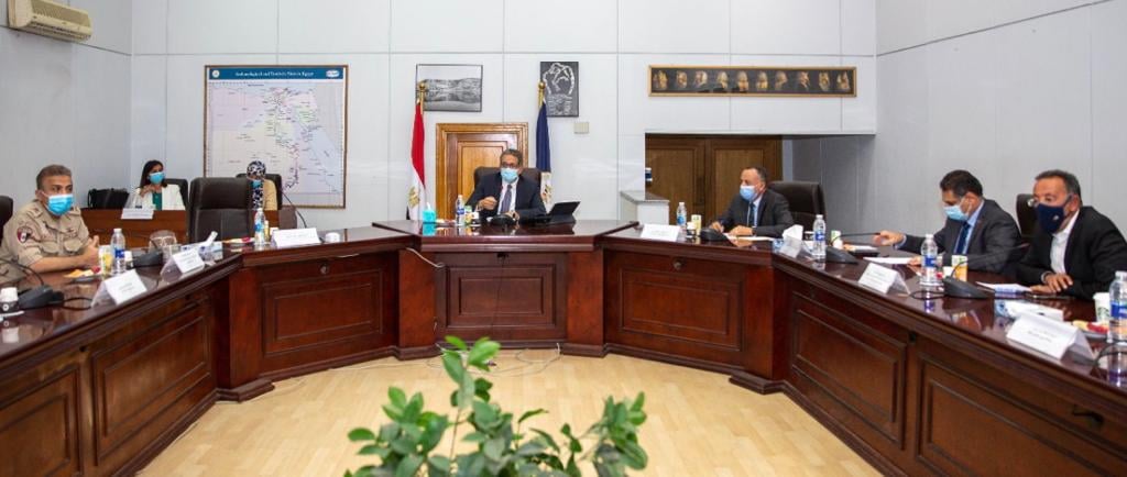 وزيرالآثار يترأس اجتماع مجلس إدارة هيئة المتحف المصرى الكبير