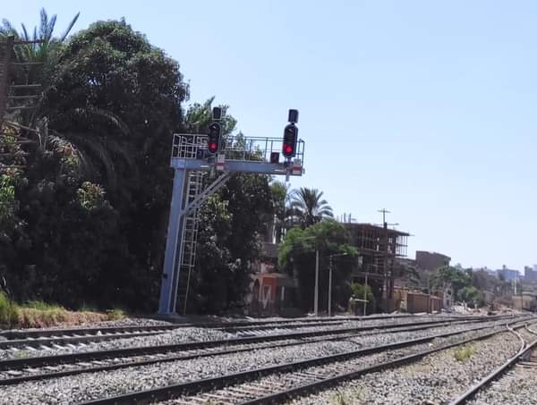 وزير النقل يعلن دخول برجى القوصية وطما للخدمة ضمن مشروع تحديث نظم الإشارات