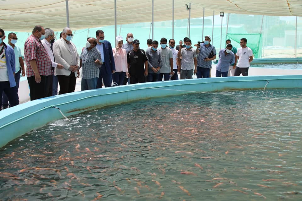 وزير الزراعة يتفقد أعمال التطوير بالمفرخ السمكى بالإسكندرية