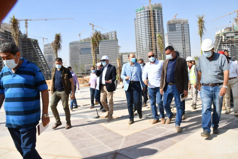 “الإسكان” تنفذ التشطيبات النهائية للحى الحكومى فى العاصمة الإدارية