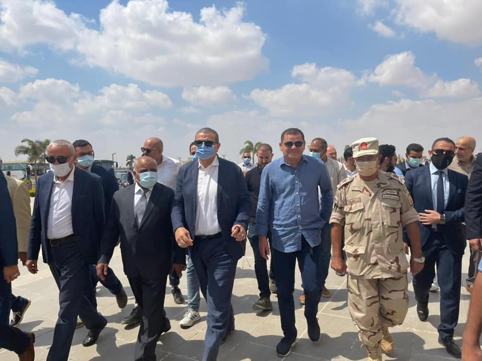 رئيس حكومة الوحدة الوطنية الليبية يتفقد مشروعات العاصمة الإدارية الجديدة