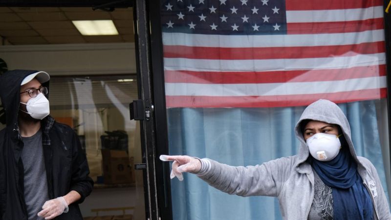 أمريكا تتصدر دول العالم المتضررة من “كورونا” مسجلة إجمالي 42.8 مليون إصابة