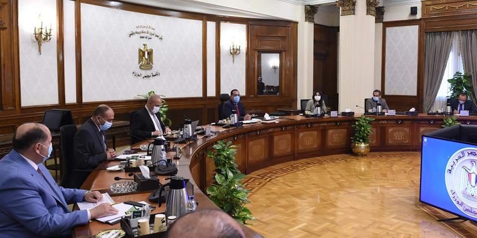 الحكومة تتفق مع المطورين على آليات تنظيم السوق العقارى