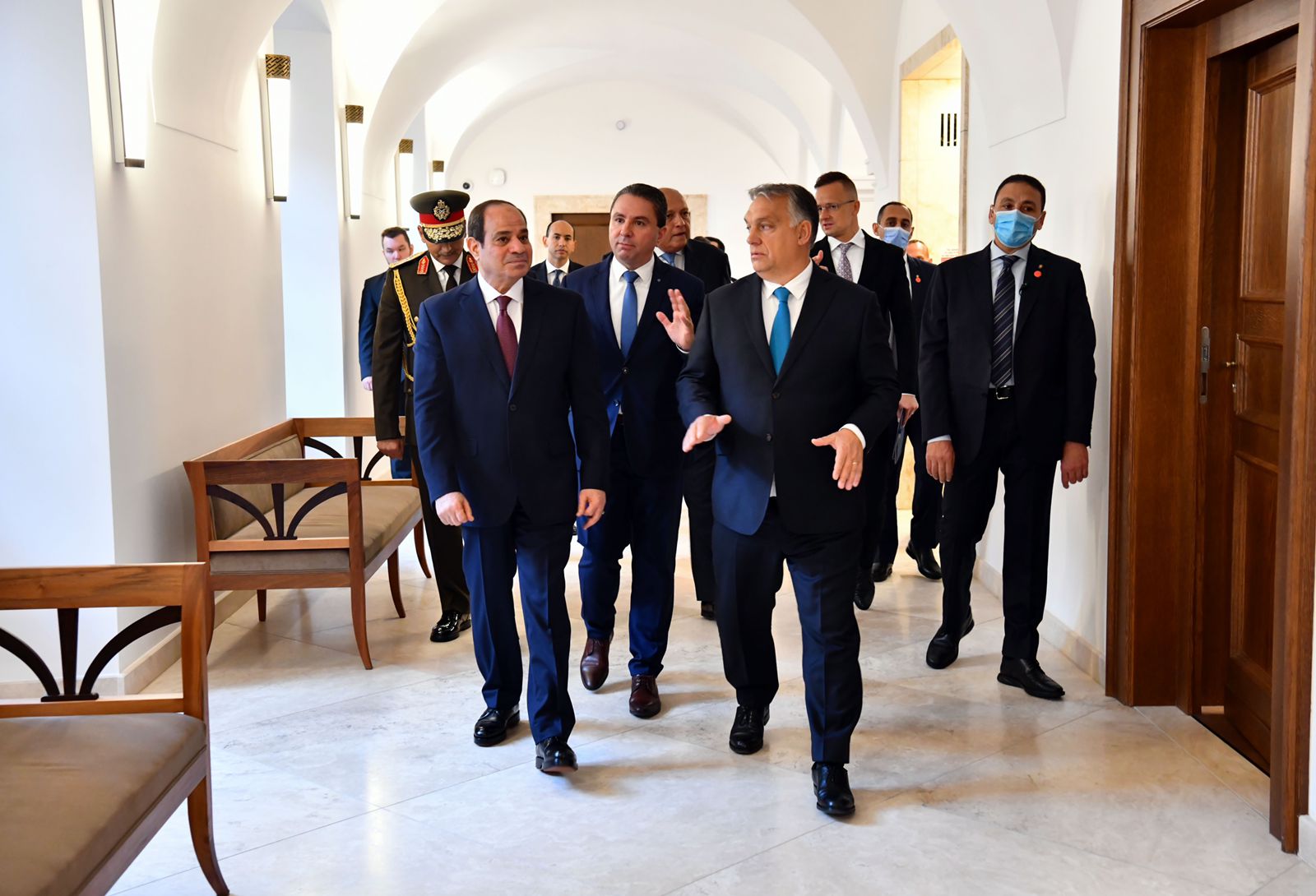 "السيسى" يؤكد اهتمام مصر بتطوير العلاقات مع المجر والارتقاء بها فى كافة المجالات