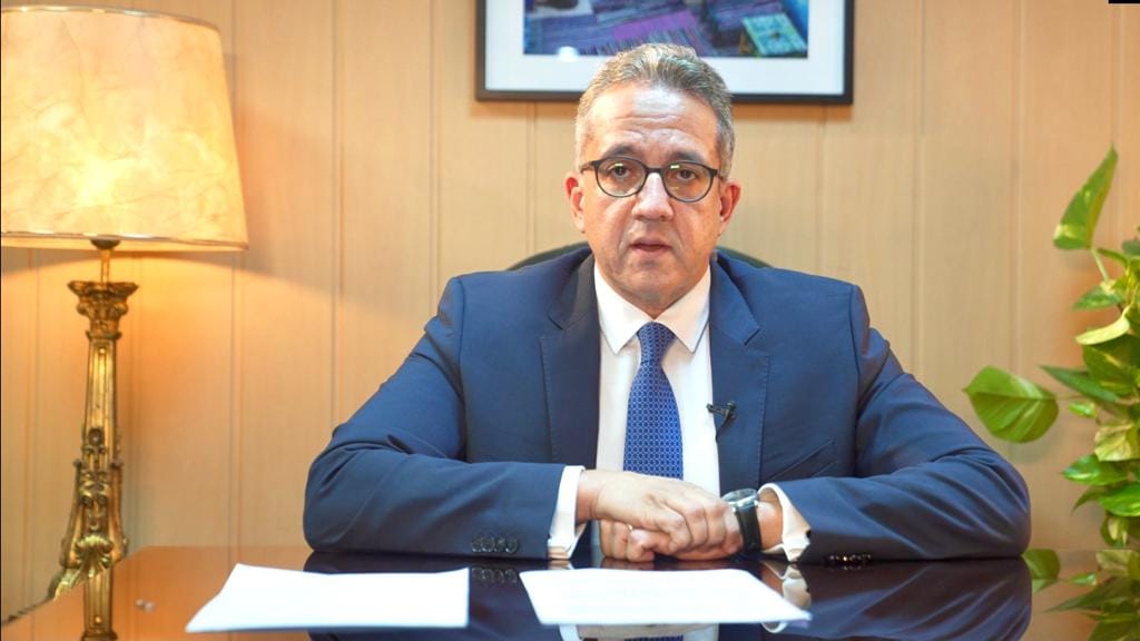 وزير السياحة والآثار: حركة السياحة الوافدة لمصر والسياحة الداخلية شهدت مؤشرات إيجابية