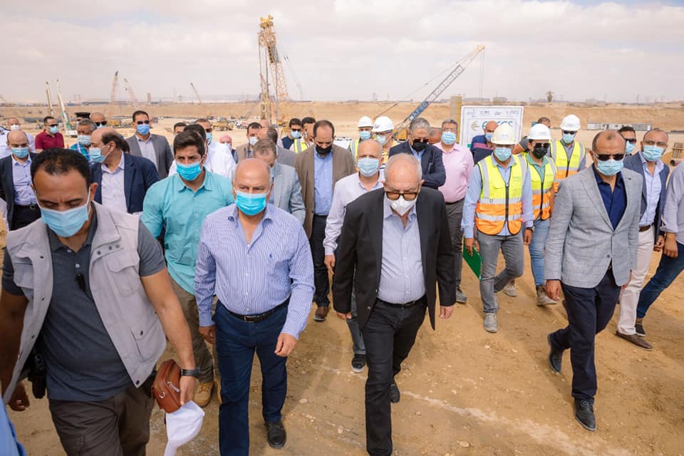 وزير النقل: شركات عالمية تسعى لتشغيل وإدارة المحطات الجديدة بميناء العين السخنة