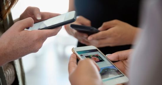 شحنات الهواتف المحمولة في الصين تصل إلى 249 مليون وحدة في الفترة من يناير إلى سبتمبر