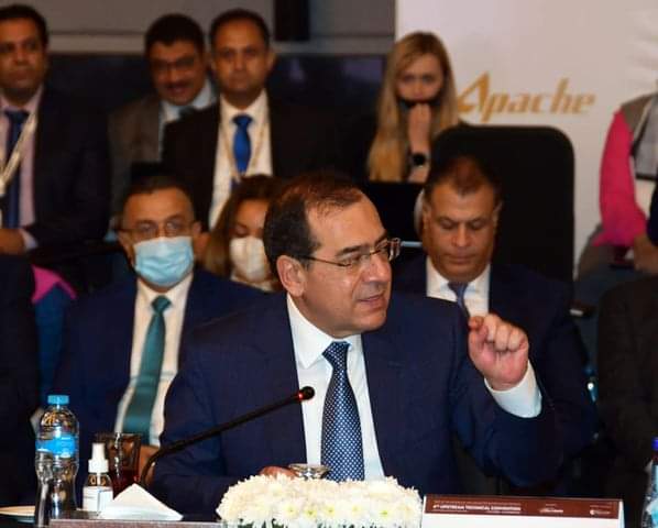 وزير البترول: استراتيجية جديدة لزيادة مشاركة قطاع فى التنمية المجتمعية