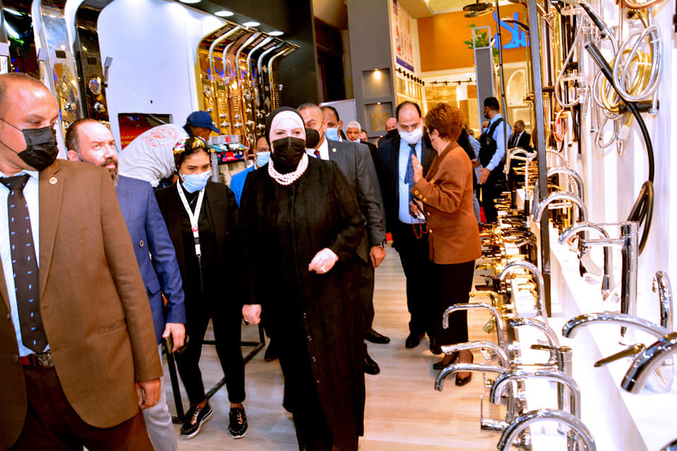 وزيرة التجارة: 214 مليون دولار صادرات السيراميك والأدوات الصحية خلال 9 أشهر