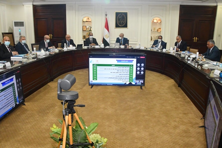 وزير الإسكان: الدولة تنفق استثمارات ضخمة لتوفير كوب مياه آمن ونظيف للمواطنين