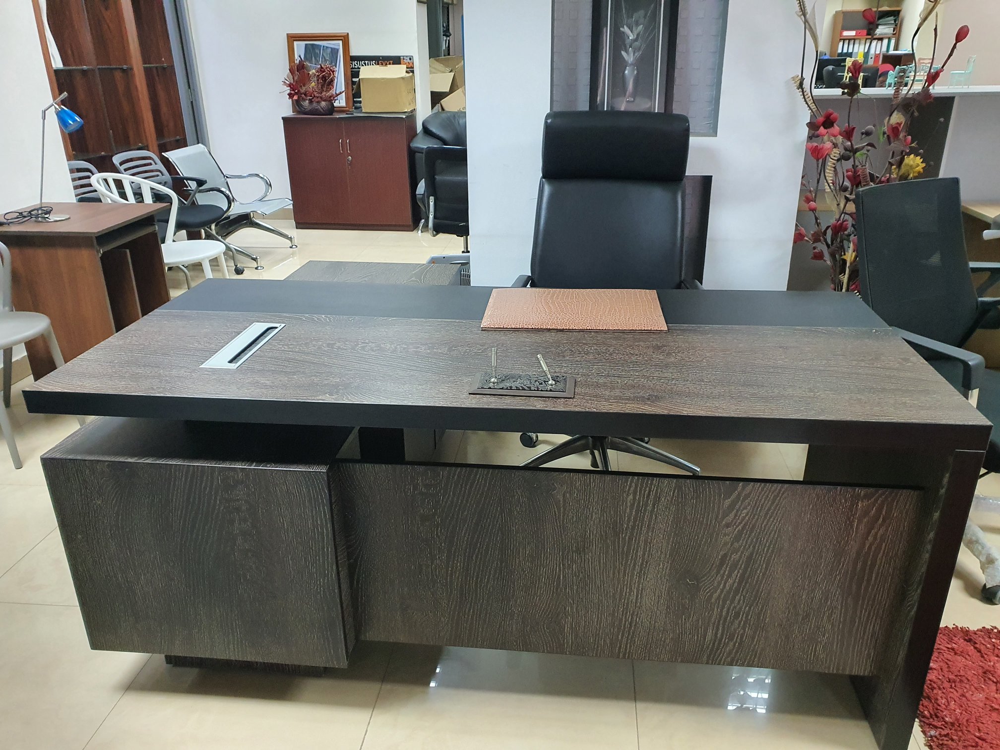 كيندكس للأثاث المكتبى