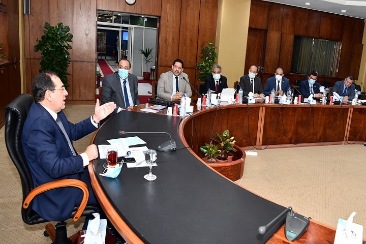 وزير البترول: توصيل الغاز الطبيعى لـ 1.2 مليون وحدة سكنية سنويًا