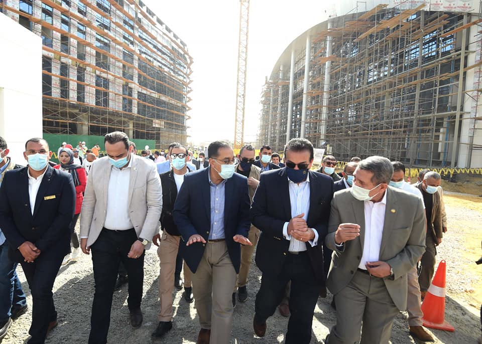 رئيس الوزراء: نعمل على تنفيذ منظومة التأمين الصحى الشامل بأعلى مستوى من الكفاءة