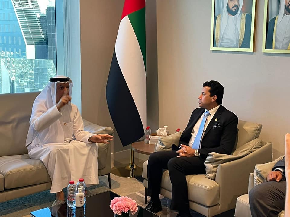 "صبحى" يناقش آليات التعاون مع وزير ريادة الأعمال والمشاريع الصغيرة الإماراتى