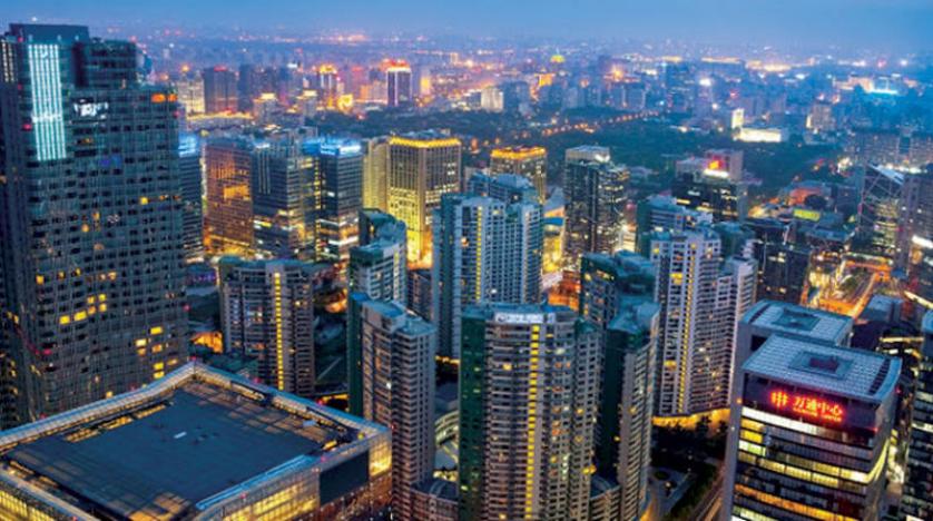 “أدنوك” الإماراتية توقع اتفاقاً بقيمة 6.2 مليار دولار لتوسعة مجمع بتروكيماويات