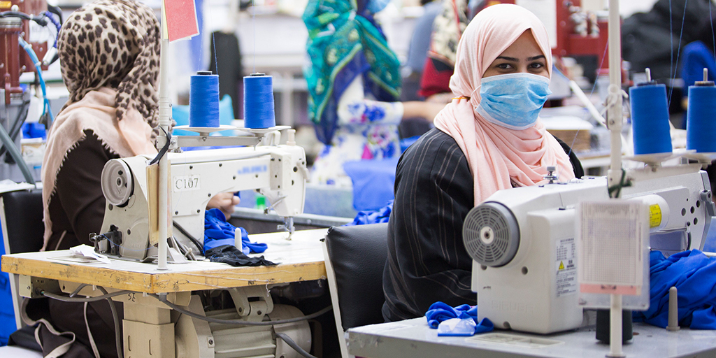 الصناعة ؛ صناعة الملابس الجاهزة