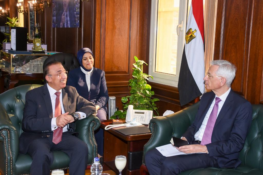 إتمام 80 صفقة باستثمارات 350 مليون جنيه فى “بيزنكس”