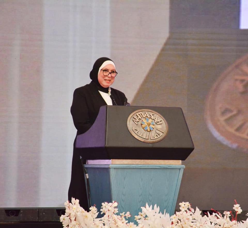 وزيرة التجارة: نجاح الحكومة فى تنفيذ برنامج الإصلاح الاقتصادى جعل من مصر قبلة للاستثمار