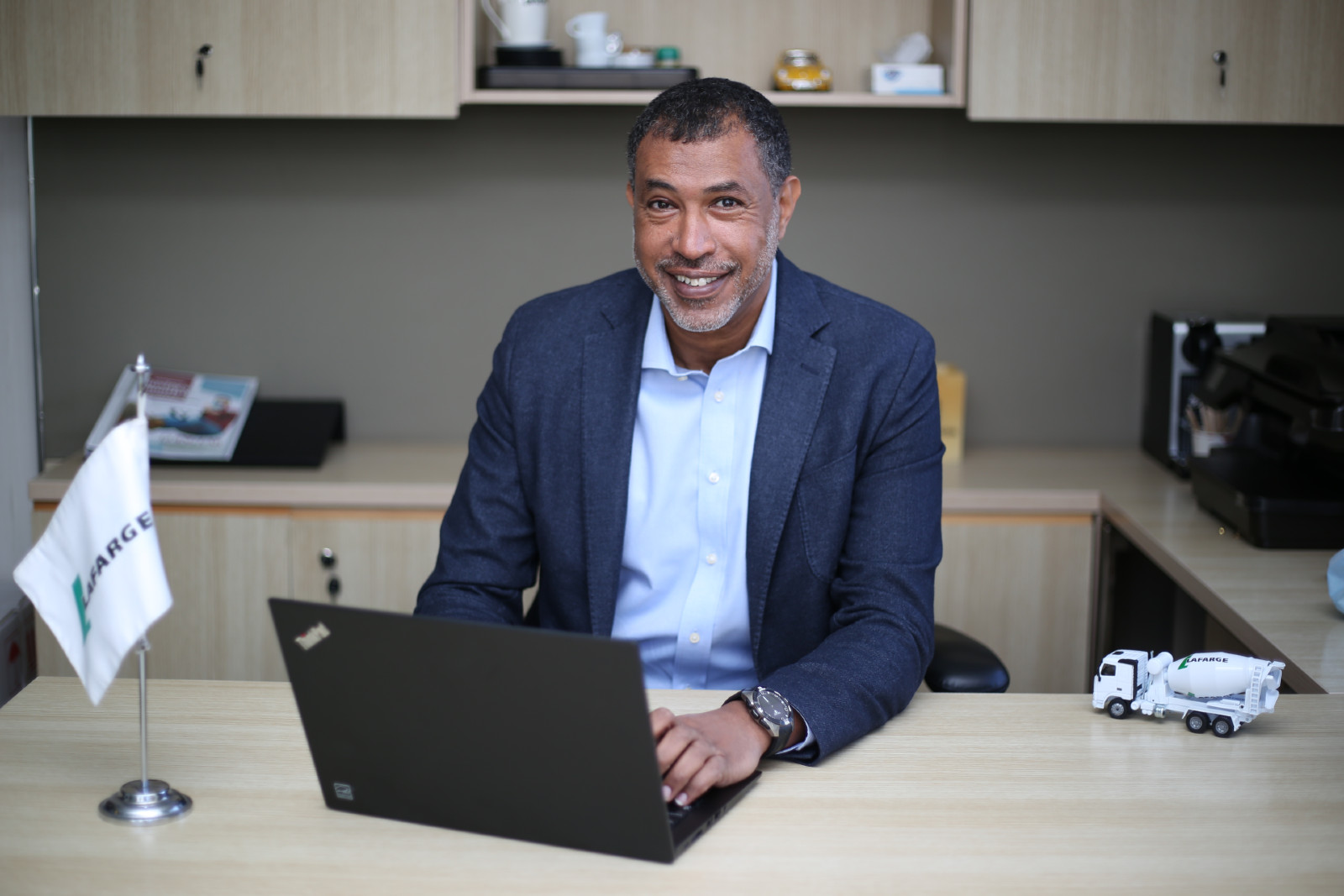 سولومون بومغارتنر أفيلز الرئيس التنفيذي لمجموعة شركات لافارﭺ في مصر