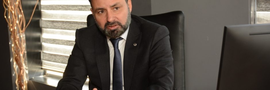 المهندس حسام فكرى المدير العام لشركة كونكريت بلس